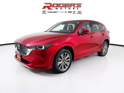 Used 2025 MAZDA CX-5 Signature AWD/4WD image 3