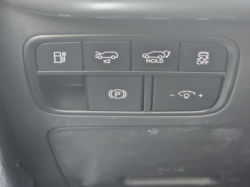 New 2026 Hyundai Ioniq 9 Limited AWD/4WD image 32