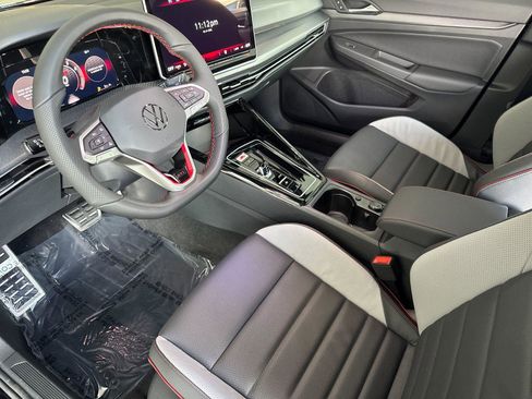 New 2026 Volkswagen GTI Autobahn image 9