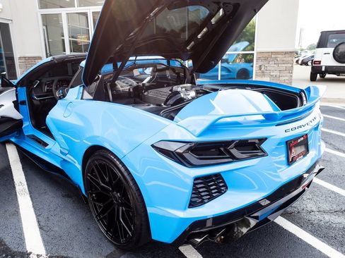 Used 2021 Chevrolet Corvette Stingray Preferred Cpe w/ Z51 Performance Package RWD image 46