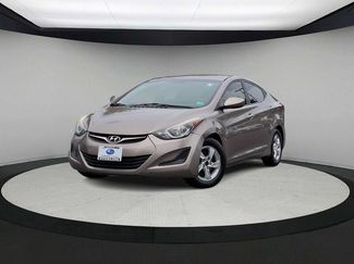 Used 2015 Hyundai Elantra SE FWD video 1