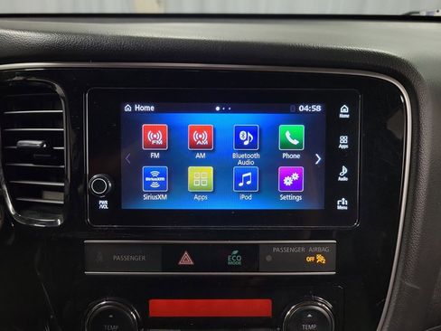 Used 2019 Mitsubishi Outlander GT AWD/4WD image 19