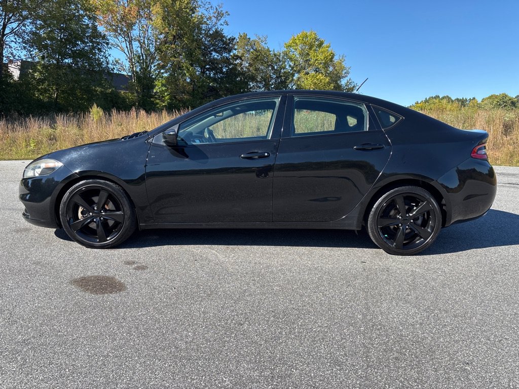 Used 2015 Dodge Dart SXT FWD image 2