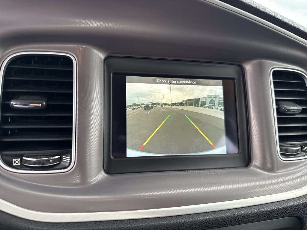 Used 2022 Dodge Charger SXT RWD image 20