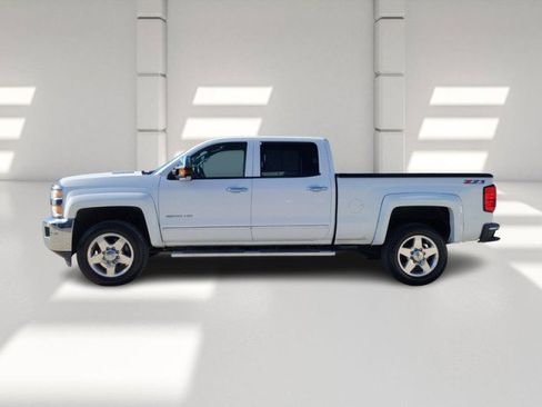 Used 2015 Chevrolet Silverado 2500 LTZ w/ Duramax Plus Package image 4
