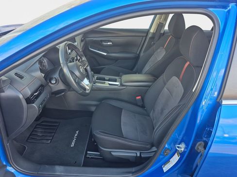 Used 2023 Nissan Sentra SR w/ Electronics Package image 12