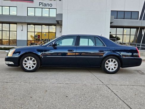 Used 2008 Cadillac DTS image 9