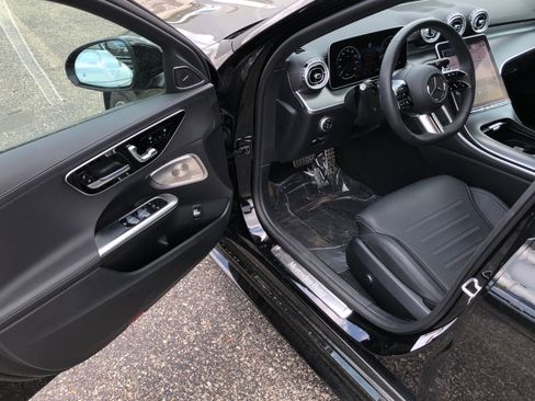 New 2024 Mercedes-Benz C 300 4MATIC Sedan image 11