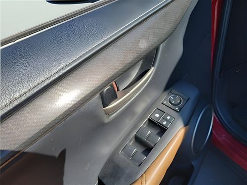 Used 2016 Lexus NX 200t FWD image 16