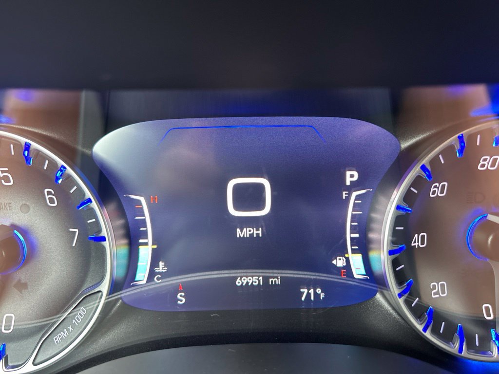 Used 2025 Chrysler Pacifica Select FWD image 25