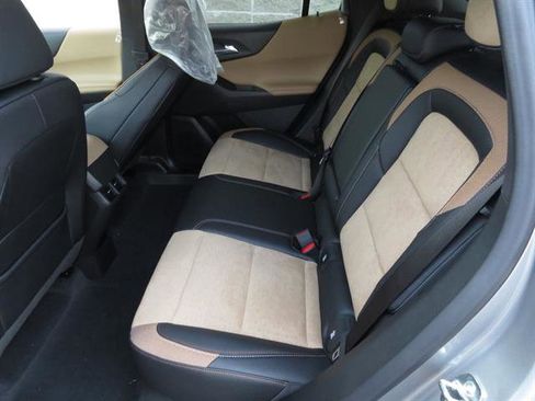 New 2026 Chevrolet Equinox ACTIV w/ LPO, Floor Liner Package image 16