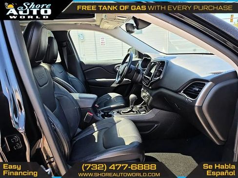 Used 2021 Jeep Cherokee Limited AWD/4WD image 27