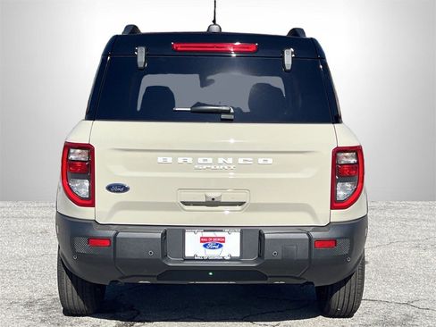 New 2025 Ford Bronco Sport Outer Banks w/ Outer Banks Tech Package+ image 29