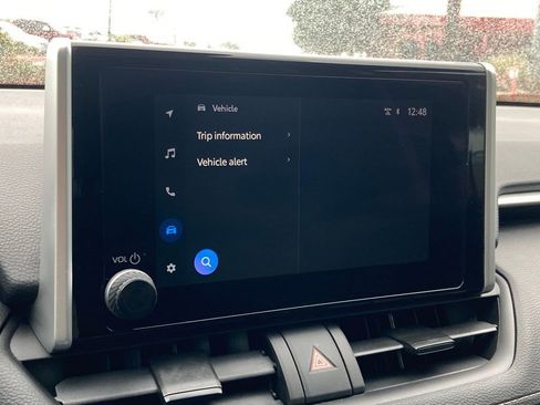 Certified 2025 Toyota RAV4 XLE w/ Convenience Package FWD image 25