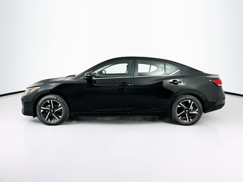 Used 2025 Nissan Sentra SV FWD image 4