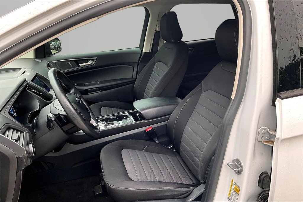 Used 2020 Ford Edge SE AWD/4WD image 21