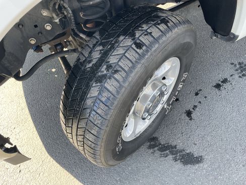 Used 2017 Ford F250 XL image 14