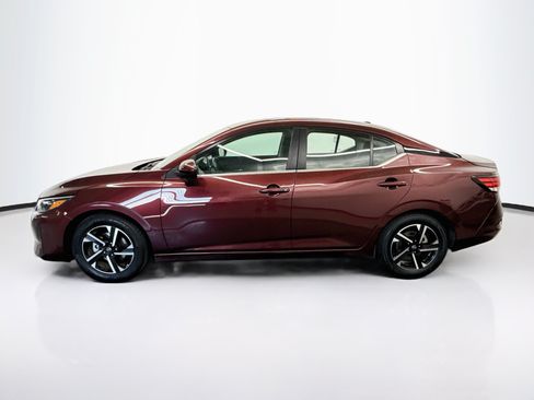 Used 2024 Nissan Sentra SV FWD image 4