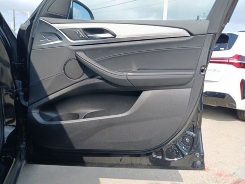 Used 2022 BMW X3 xDrive30i w/ Premium Package 2 image 16