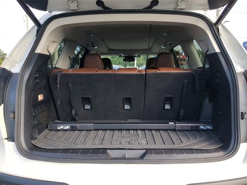 Certified 2023 Subaru Ascent Touring image 9