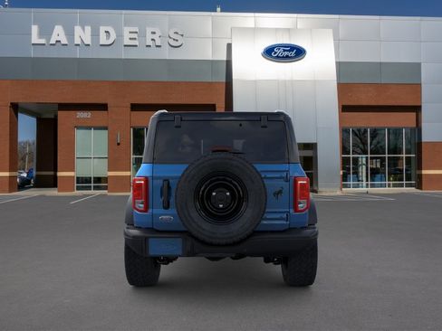 New 2026 Ford Bronco Big Bend w/ Black Diamond Package AWD/4WD image 5