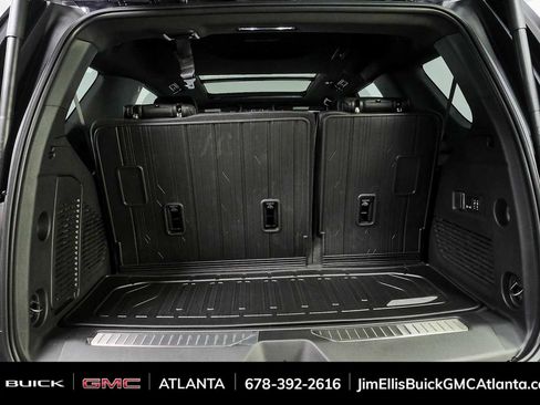 New 2026 GMC Yukon Denali w/ Denali Reserve Package AWD/4WD image 32