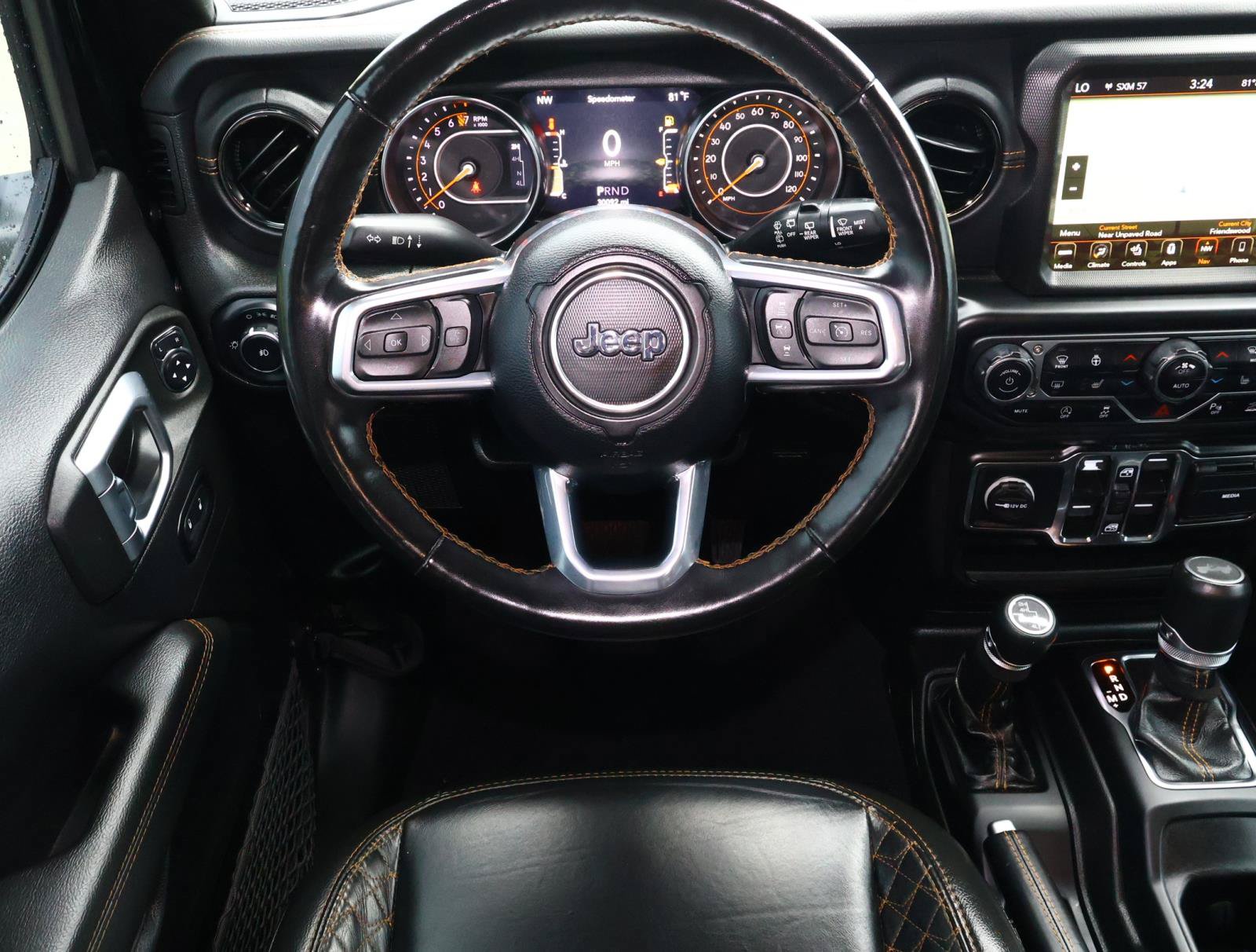 Used 2022 Jeep Wrangler Unlimited Sahara AWD/4WD image 9