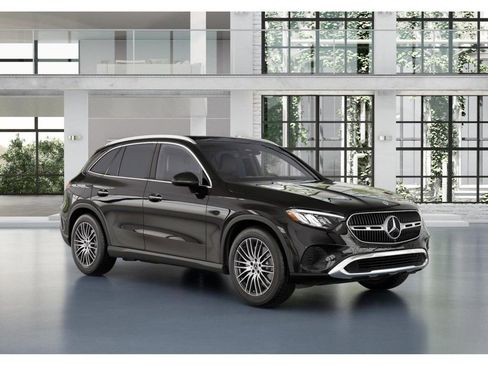 New 2026 Mercedes-Benz GLC 300 image 11