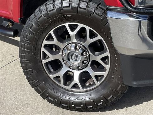 Used 2022 Ford F250 Lariat w/ Lariat Value Package image 8