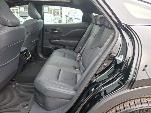 Certified 2025 Toyota Crown Platinum image 13