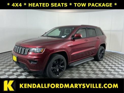 Used 2017 Jeep Grand Cherokee Altitude w/ Quick Order Package 23Z AWD/4WD image 1