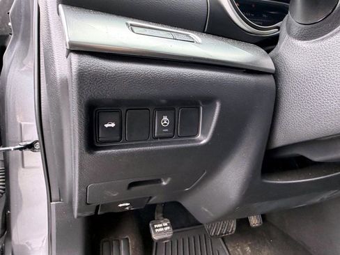 Used 2019 Nissan Maxima 3.5 SL FWD image 16