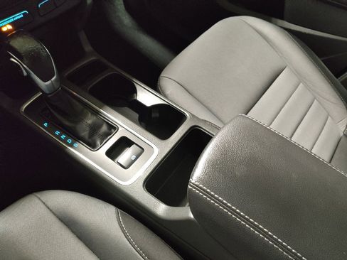 Used 2017 Ford Escape S image 26