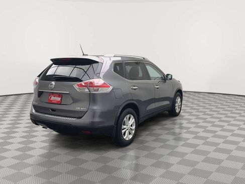 Used 2015 Nissan Rogue SV AWD/4WD image 32