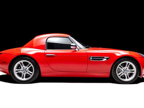 Used 2001 BMW Z8 RWD image 2