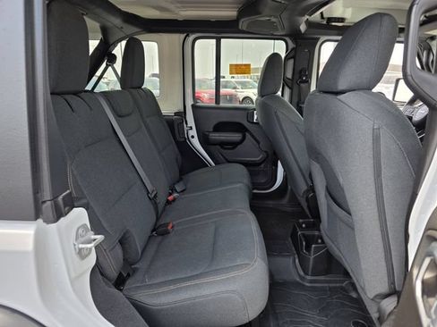 Used 2024 Jeep Wrangler Unlimited Sport AWD/4WD image 27