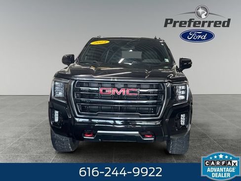Used 2023 GMC Yukon XL AT4 AWD/4WD image 10