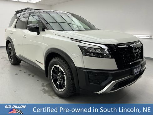 Used 2024 Nissan Pathfinder Rock Creek image 3