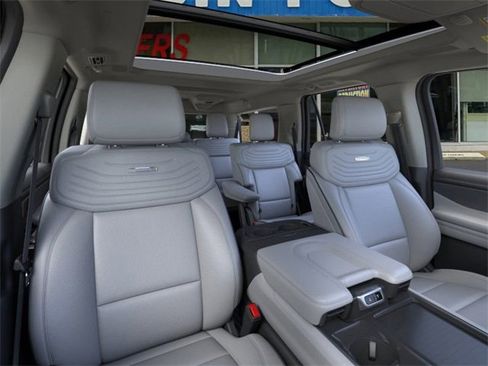 New 2025 Ford Expedition Max Platinum w/ Platinum Ultimate Package image 10