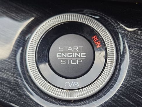 Used 2022 Jeep Grand Cherokee Trailhawk AWD/4WD image 21