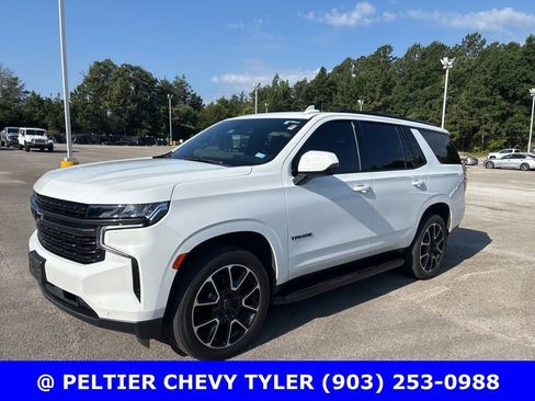 Used 2021 Chevrolet Tahoe RST w/ Luxury Package RWD image 3