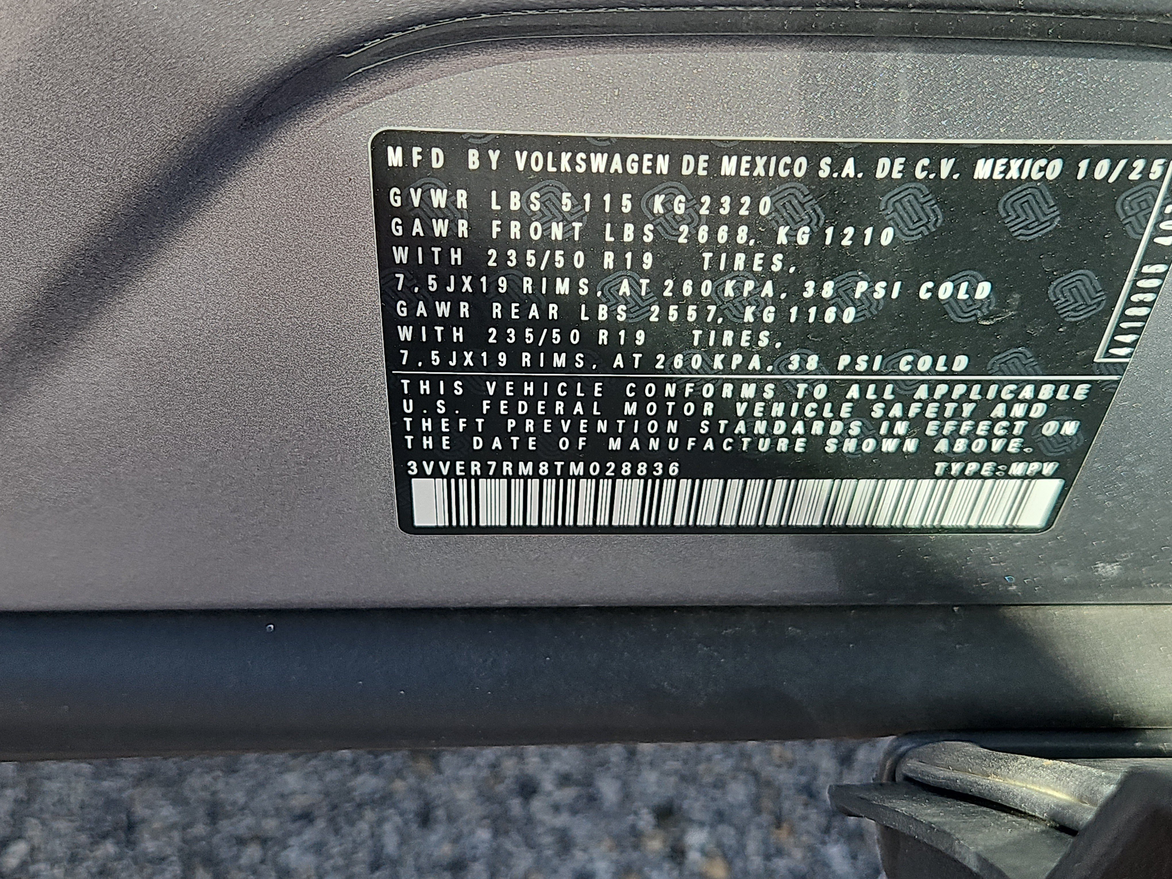 Used 2026 Volkswagen Tiguan SE AWD/4WD image 7