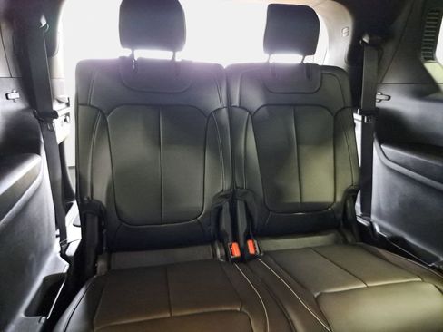 New 2026 Jeep Grand Cherokee L Limited image 12