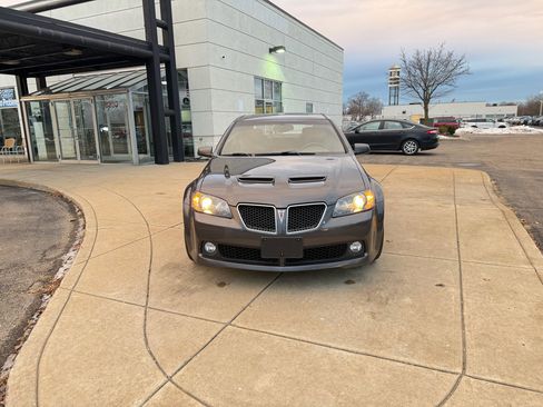 Used 2008 Pontiac G8 w/ Premium Package image 2