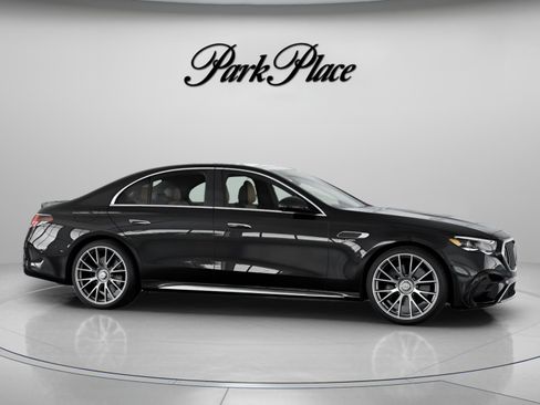 New 2026 Mercedes-Benz E 53 AMG e 4MATIC Sedan image 27