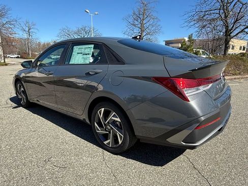 New 2026 Hyundai Elantra Sport image 11