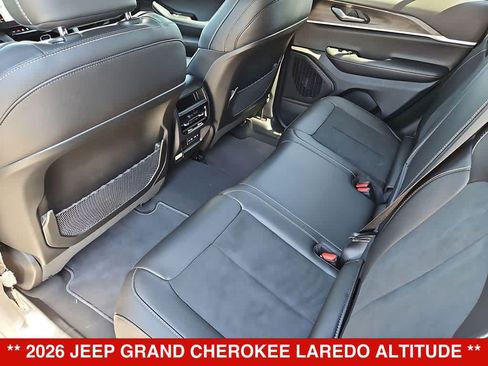 New 2026 Jeep Grand Cherokee Altitude AWD/4WD image 19
