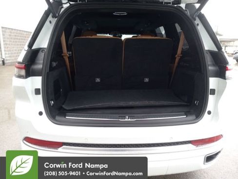 Used 2024 Jeep Grand Cherokee L Summit image 28