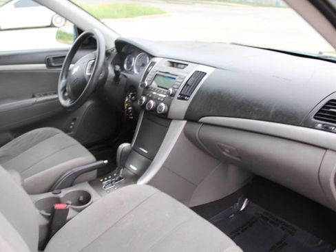 Used 2010 Hyundai Sonata GLS FWD image 13