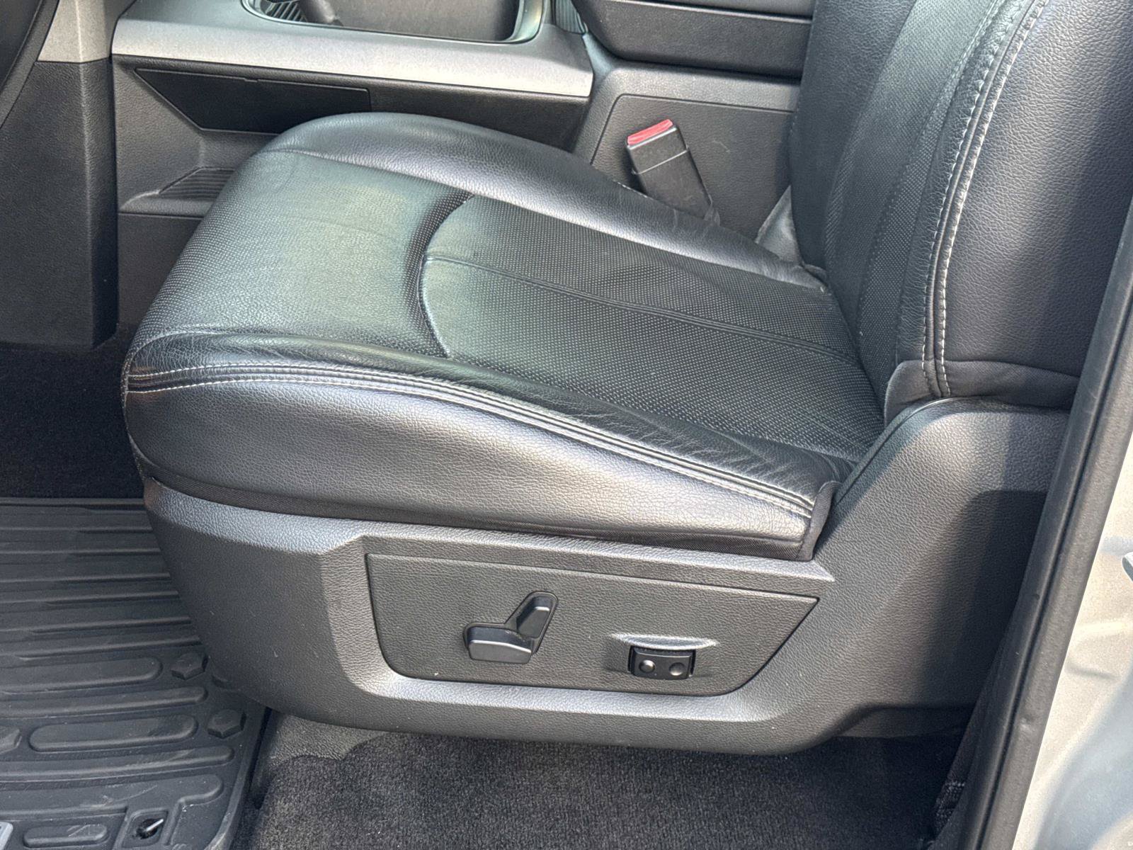 Used 2018 RAM 1500 Rebel w/ Luxury Group AWD/4WD image 19